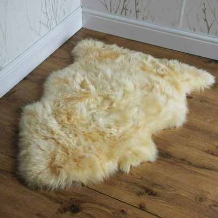 Genuine Sheepskin Rug 2' X 3 ft Champagne Single Pelt